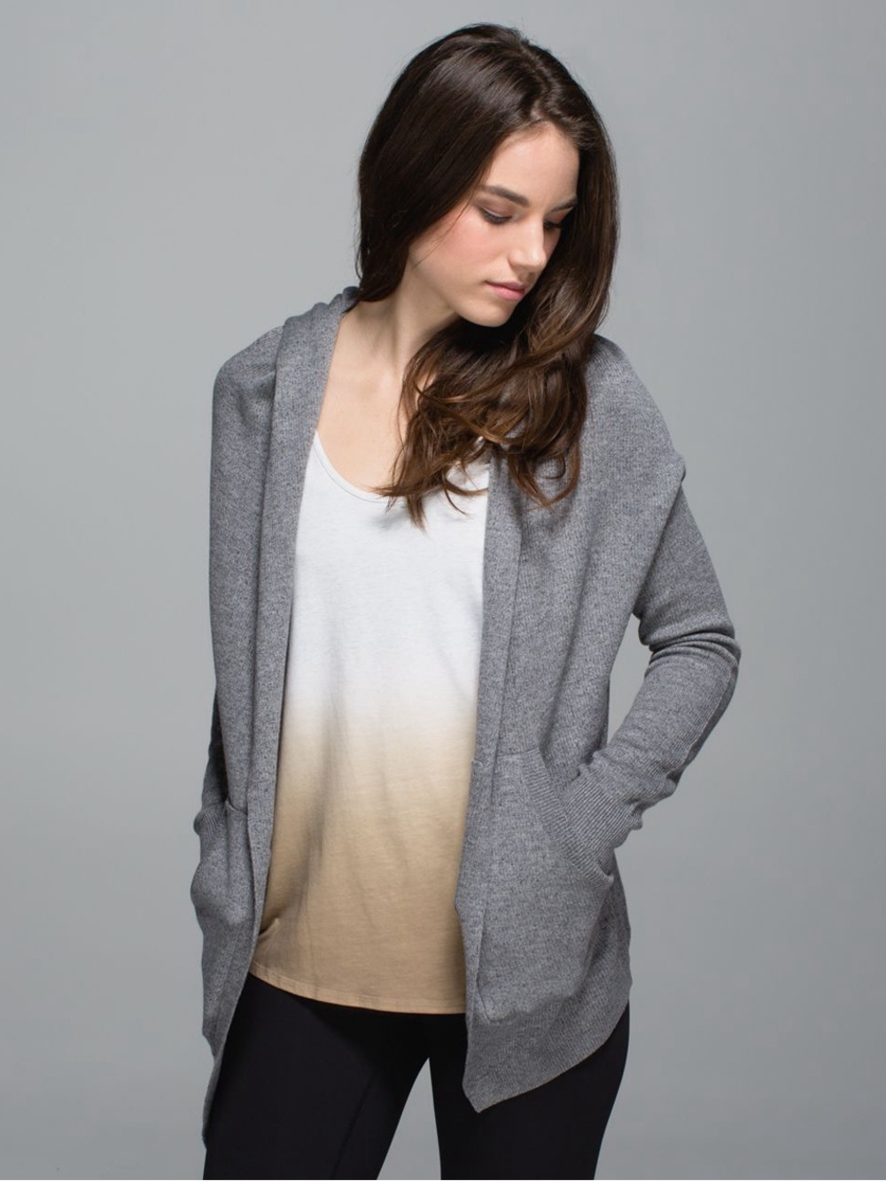 Lululemon Cabin Yogi Wrap
Heathered Medium Grey / Slate Size 6